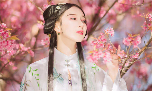 下冶镇供卵试管婴儿：助您实现家庭梦想的科学方案